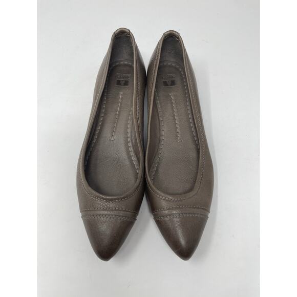 Frye Shoes - FRYE- Alicia Ballet Flats Women's Size 8M Brown Excellent condition $167